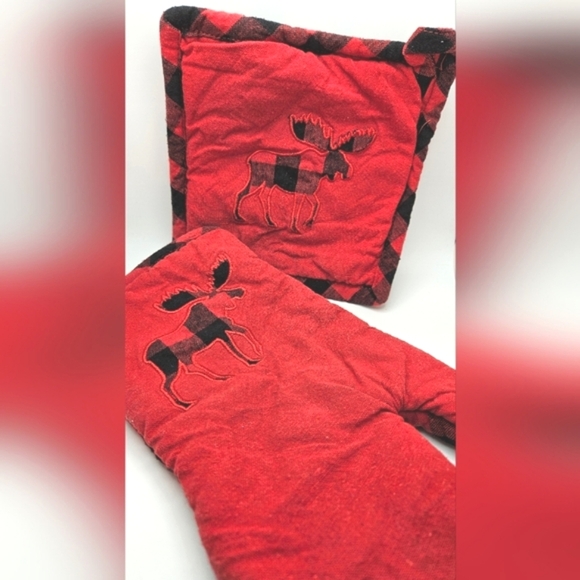 3 Piece Lot Buffalo Plaid Oven Mitt Pot Holder Canister Christmas - Picture 3 of 11